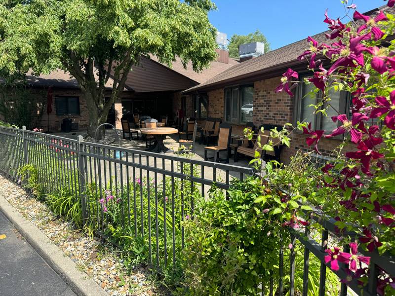 An exterior shot of the WLC Imboden Creek Seniors facility, from the Imboden Creek Gallery.